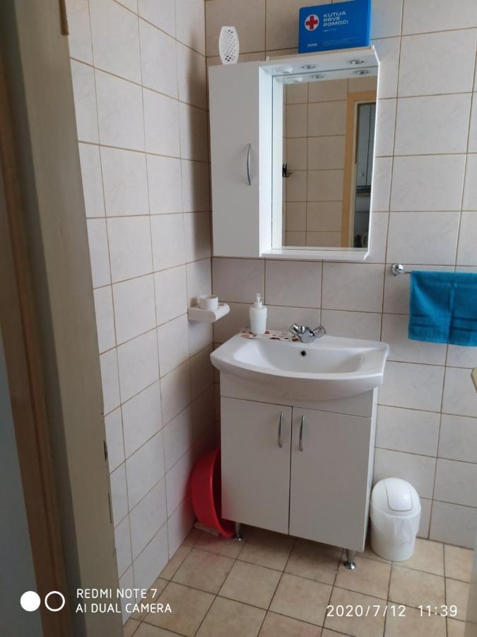 Apartman Ena Vodice Buitenkant foto