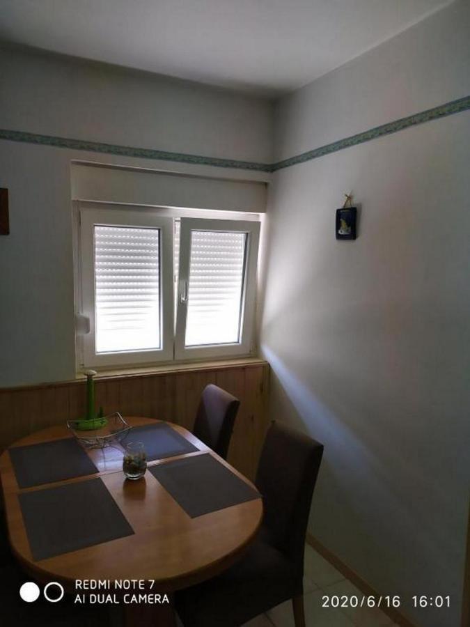 Apartman Ena Vodice Buitenkant foto